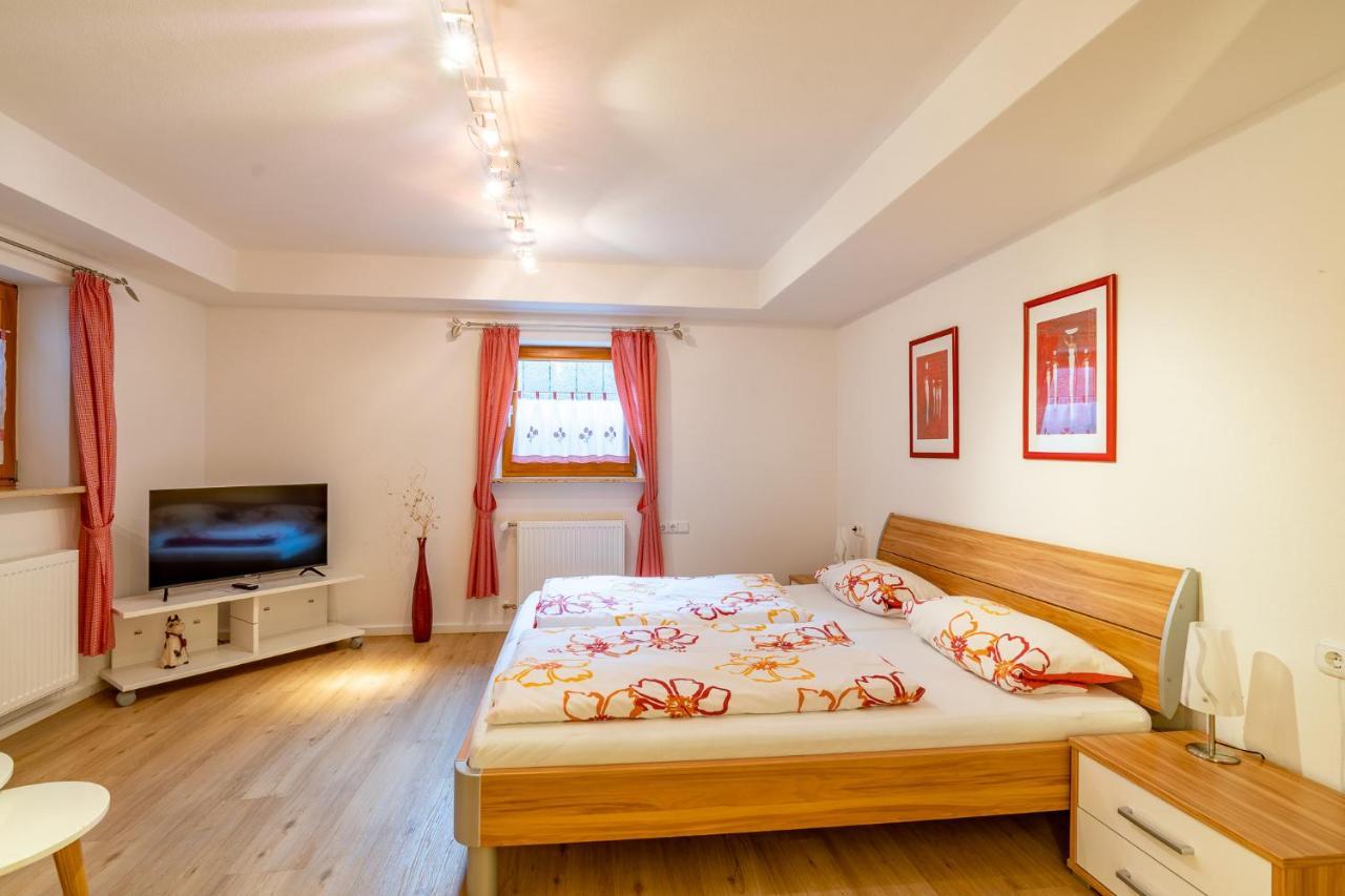 Alpenliebe Ferienwohnung Ofterschwang Esterno foto